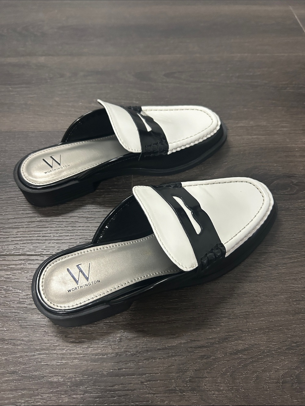 Worthington Women’s Destin Slip-On Loafer Mules in Black and White - Picture 2 of 5